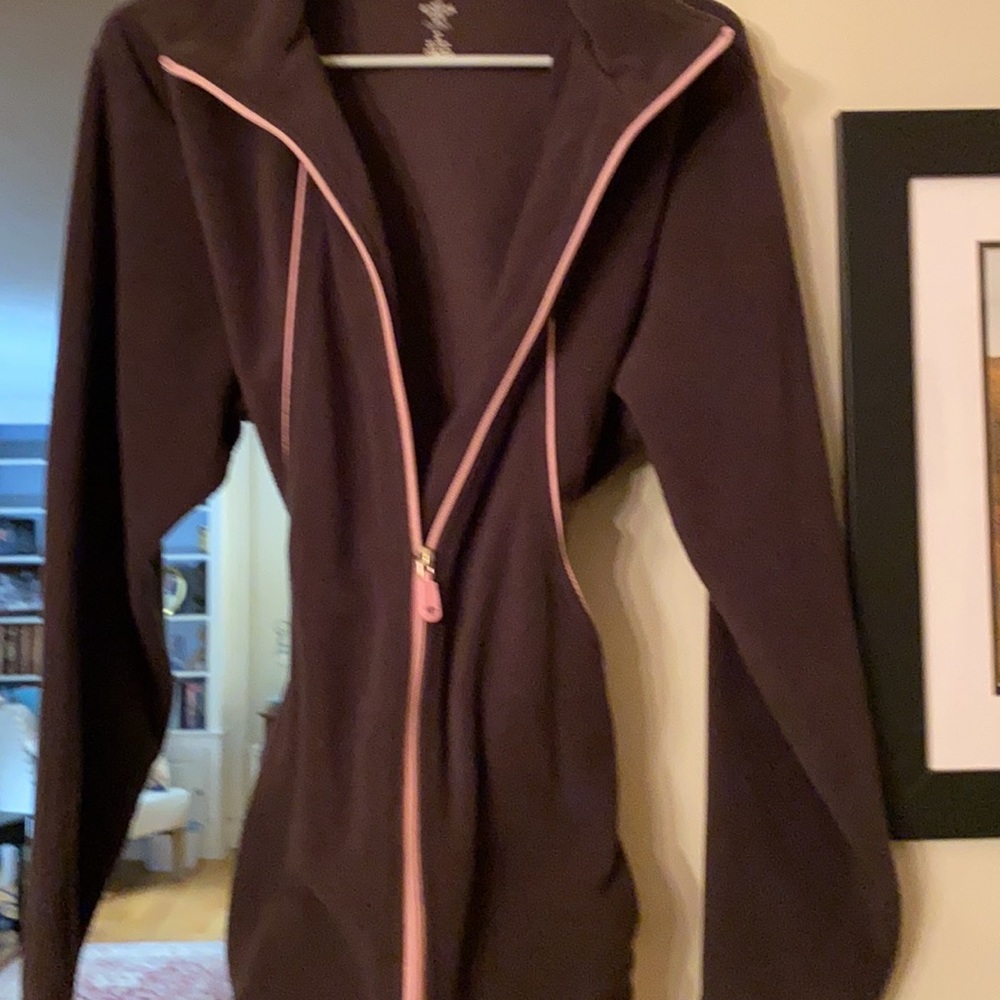Med Couture fleece jacket size XL